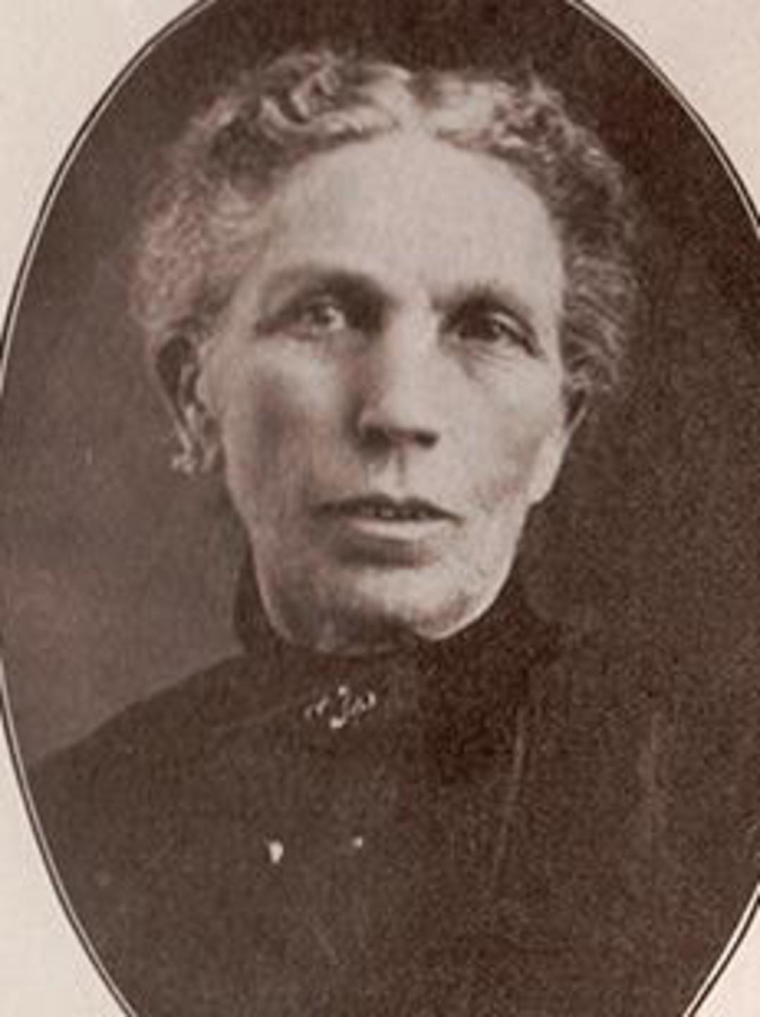 Edna Jane Coon (1848 - 1915) Profile